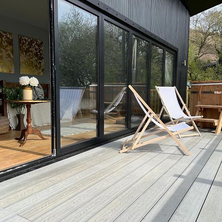 Luxury Lodge In The Treetops Llanbrynmair Екстер'єр фото